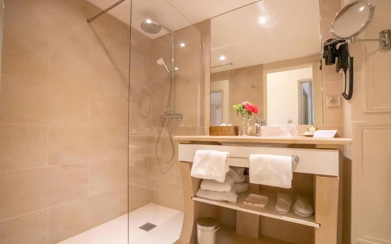 Puycousin Hotel 4*